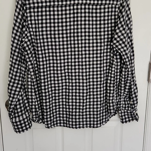 Merona Black & White Checkered Button-Down Top - Picture 11 of 13